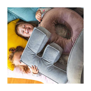 Almofada de letra O, 30x40cm (Posh Velvet) - preto - Yellow Tipi - vista 6