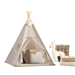 Tipi com pompons - cinzento claro - Yellow Tipi