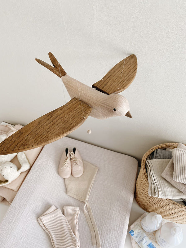 Mobile The Flying Bird Koko — Smoked Oak