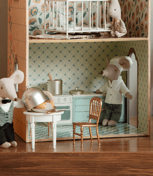 Cadeira ratinho em Dourado – Maileg – imagem 3