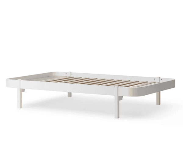 Cama Lounge em Madeira Branca – Oliver Furniture – imagem 3