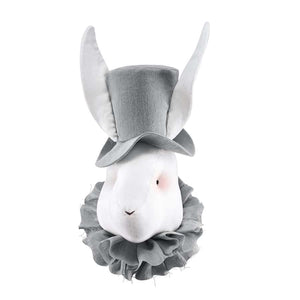 Coelho de linho com chapéu cinza – Love Me Decoration