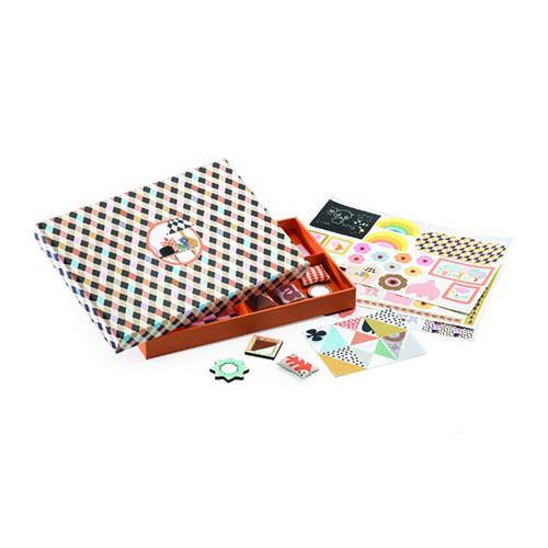 Djeco Deco Kit Paris — Decoração para Casa de Bonecas