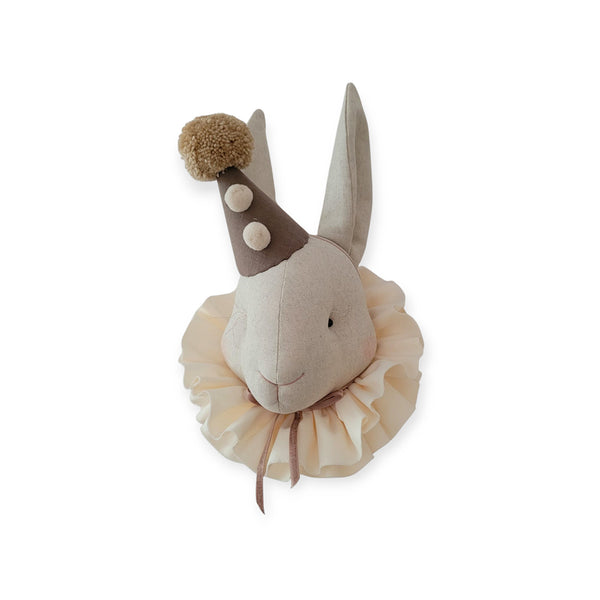 Coelho de circo natural com chapéu castanho – Love Me Decoration