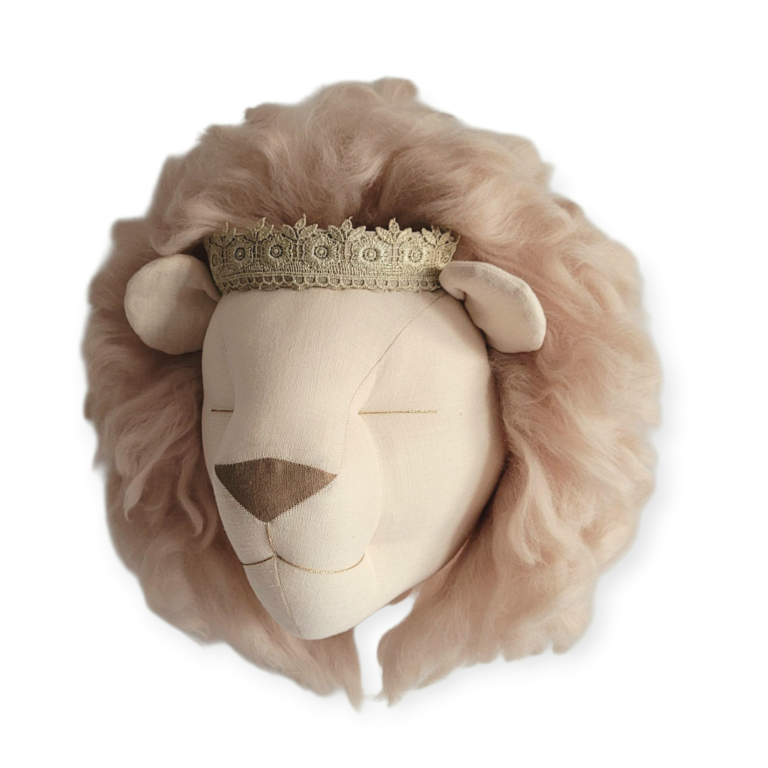 Leão bege claro com juba bege rosada – Love Me Decoration