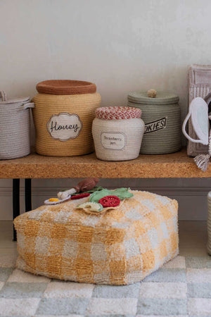 Pouf Vichy – Lorena Canals – imagem 16