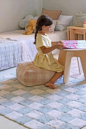 Pouf Vichy – Lorena Canals – imagem 9