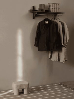Banco Stool – Ferm Living – imagem 11