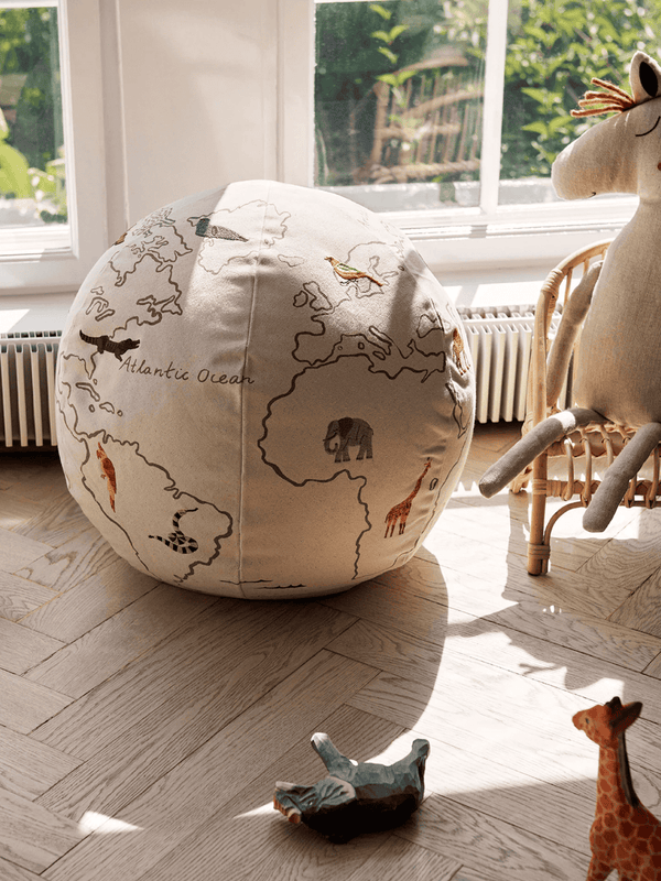 Pouf Mundo – Ferm Living – imagem 3