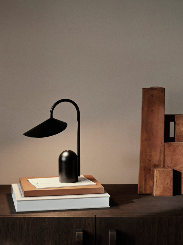 Candeeiro Portátil Arum – Ferm Living – imagem 6