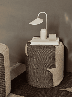 Candeeiro Portátil Arum – Ferm Living – imagem 3