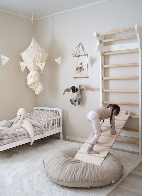TUOHI II — Rampa e escorrega — FitWood