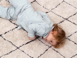 Tapete lavável mini berbere 70x100 – Lorena Canals – imagem 4