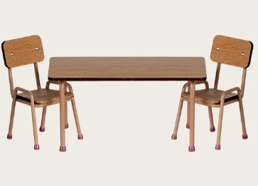 Conjunto de mesa e cadeira rosa escuro – Maileg – imagem 2