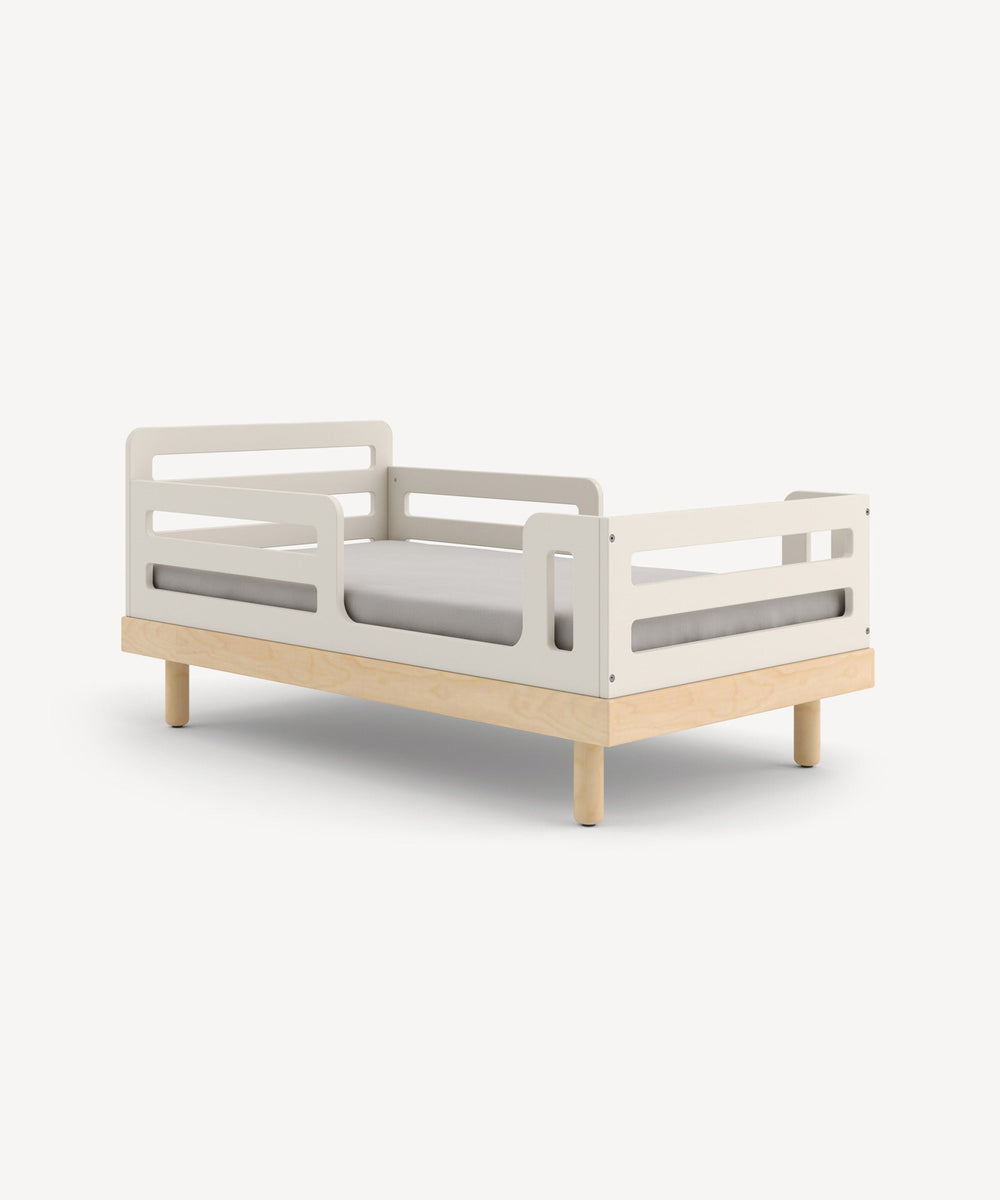 Cama júnior Classic 70 × 140 cm — Oeuf NYC — fotografia oficial Oeuf