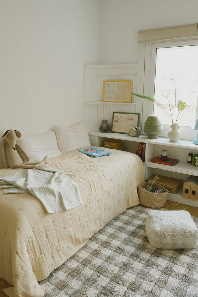 Pufe Vichy Marfim — Lorena Canals