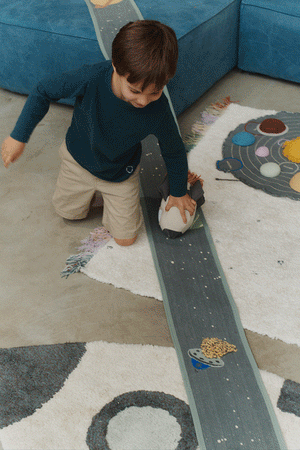 Brinquedo Ride & Roll Milkyway — Lorena Canals