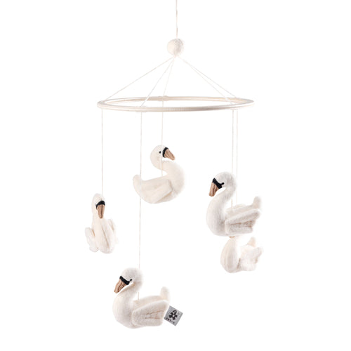 Móbile Cisnes | Sebra — Creamy White
