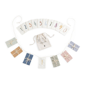 Bandeirola de aniversário Gift | Sebra — Multi-coloured