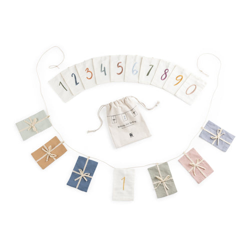 Bandeirola de aniversário Gift | Sebra — Multi-coloured