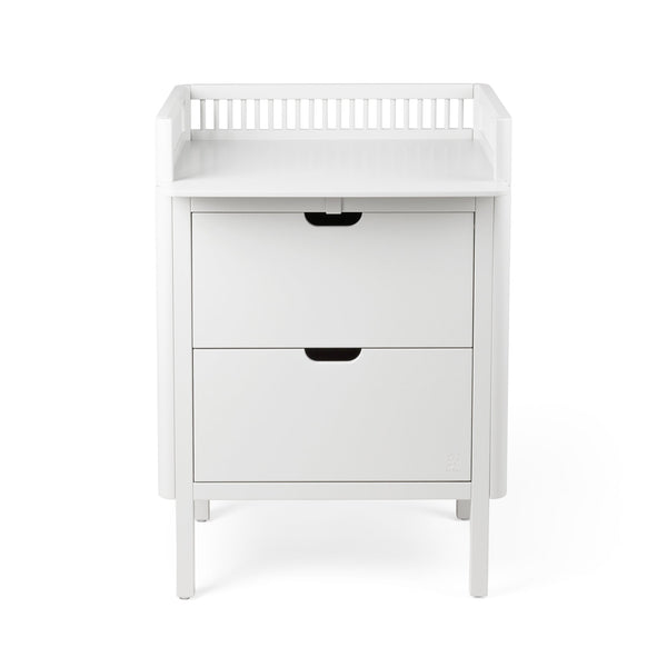 Cómoda com muda-fraldas e gavetas | Sebra — Classic white
