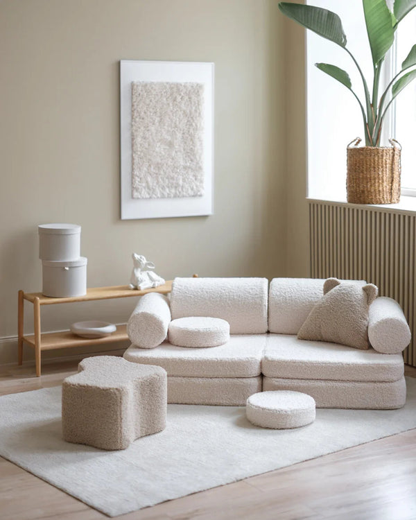 Mini Sofá Settee — Wigiwama — imagem de ambiente