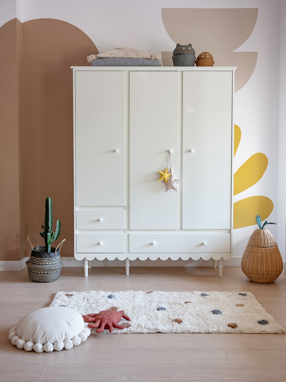 Roupeiro Babushka de três portas Wood Luck Design — Branco, imagem 3