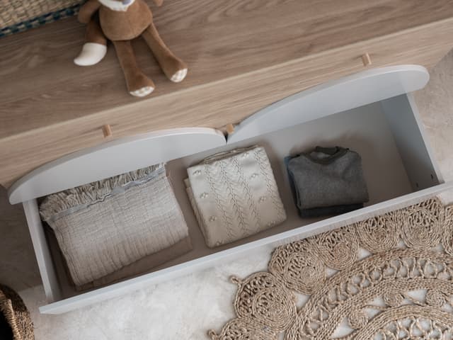 Cómoda Bloom — Wood Luck Design — ambiente
