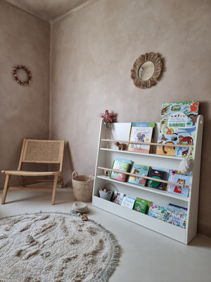 Estante Bookworm — Wood Luck Design — ambiente
