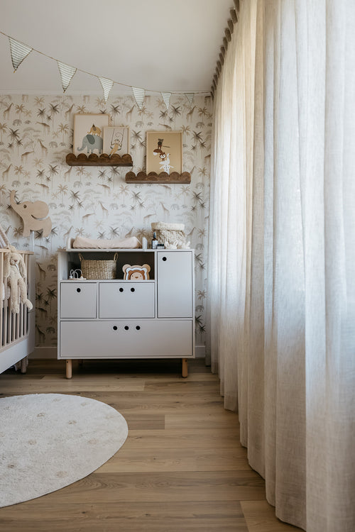 Cómoda River bege areia — Wood Luck Design — ambiente